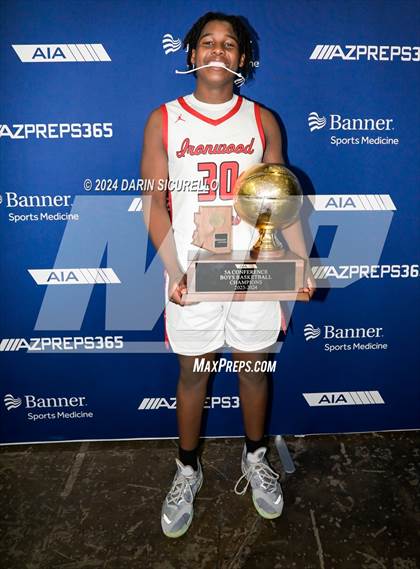 Thumbnail 2 in Ironwood vs Casteel (AIA 5A Final Awards) photogallery.