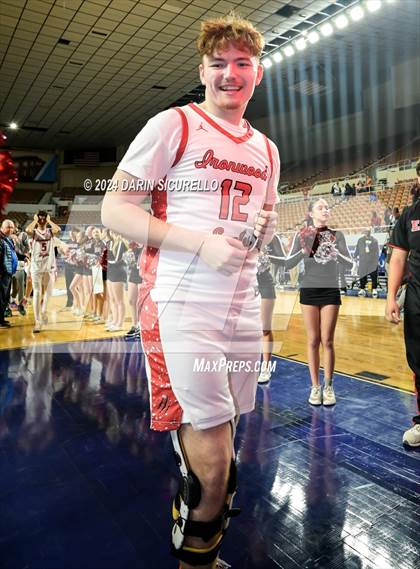 Thumbnail 2 in Ironwood vs Casteel (AIA 5A Final Awards) photogallery.