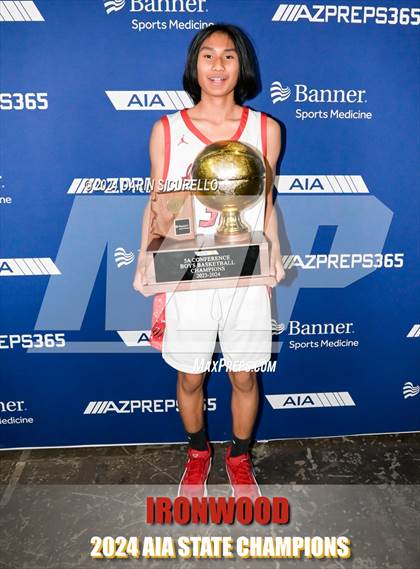 Thumbnail 3 in Ironwood vs Casteel (AIA 5A Final Awards) photogallery.