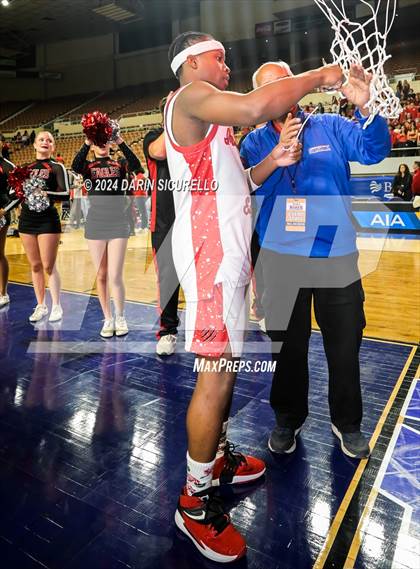 Thumbnail 2 in Ironwood vs Casteel (AIA 5A Final Awards) photogallery.