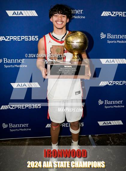 Thumbnail 3 in Ironwood vs Casteel (AIA 5A Final Awards) photogallery.