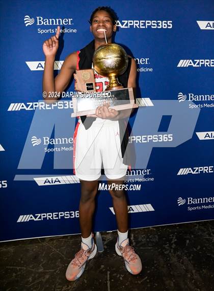 Thumbnail 3 in Ironwood vs Casteel (AIA 5A Final Awards) photogallery.
