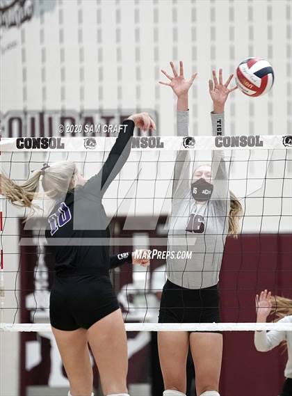 Thumbnail 1 in College Station @ A&M Consolidated photogallery.