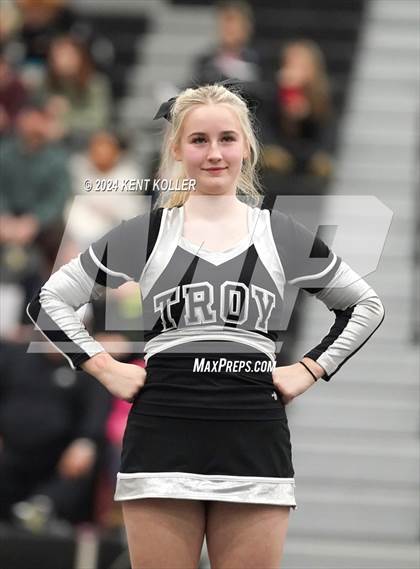 Thumbnail 3 in Utica vs. Troy (MHSAA Districts) photogallery.