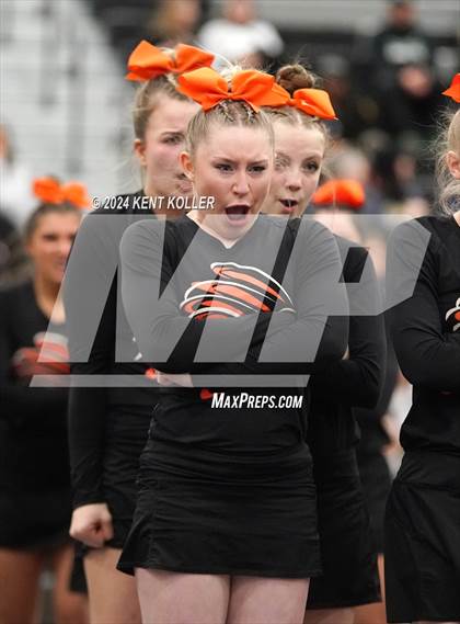Thumbnail 3 in Utica vs. Troy (MHSAA Districts) photogallery.