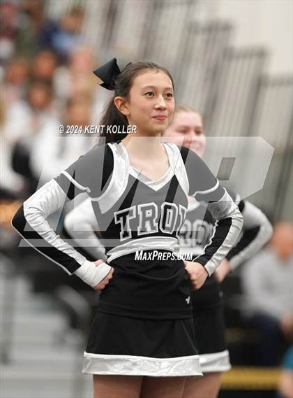 Thumbnail 2 in Utica vs. Troy (MHSAA Districts) photogallery.