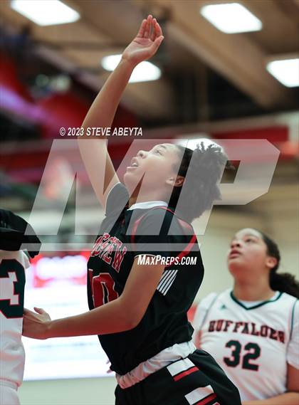 Thumbnail 1 in Rangeview @ Smoky Hill photogallery.