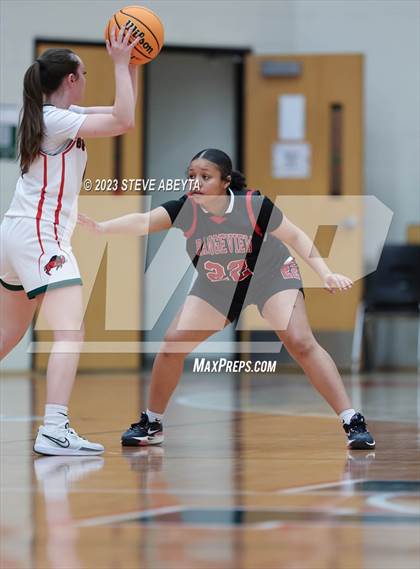 Thumbnail 3 in Rangeview @ Smoky Hill photogallery.