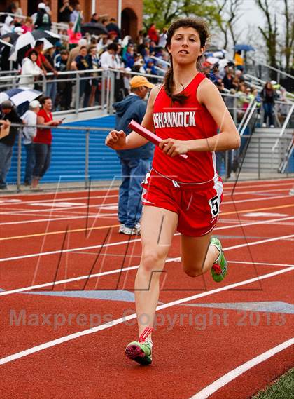 Thumbnail 3 in WPIAL AA Track Qualifier  photogallery.