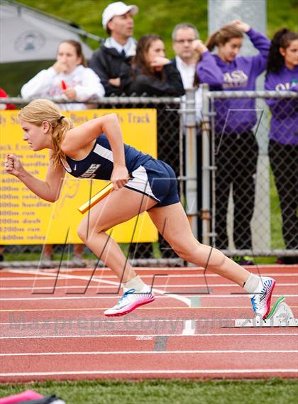 Thumbnail 2 in WPIAL AA Track Qualifier  photogallery.