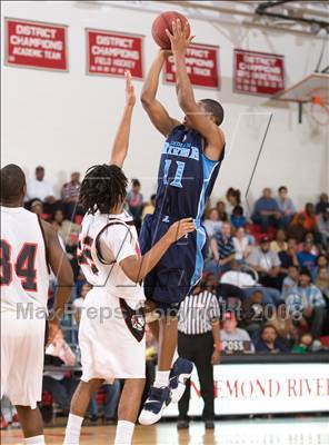 Thumbnail 2 in Indian River @ Nansemond River photogallery.
