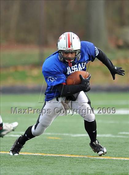 Thumbnail 3 in Suffolk County vs. Nassau County (Long Island All-Star Game) photogallery.