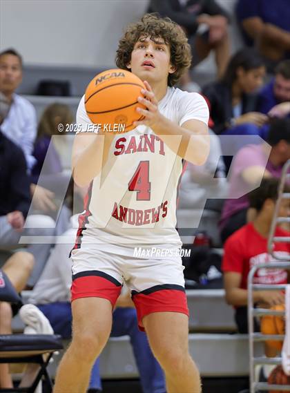 Thumbnail 3 in Saint Andrew's vs Gateway Charter (FHSAA 3A Regional Semifinal) photogallery.