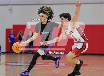 Thumbnail 3 in Saint Andrew's vs Gateway Charter (FHSAA 3A Regional Semifinal) photogallery.