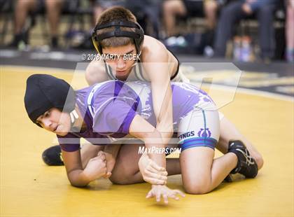 Thumbnail 3 in Johansen @ Enochs photogallery.
