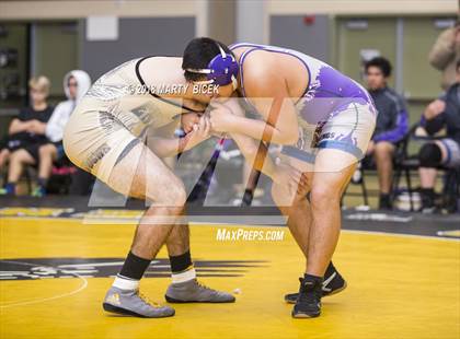 Thumbnail 1 in Johansen @ Enochs photogallery.