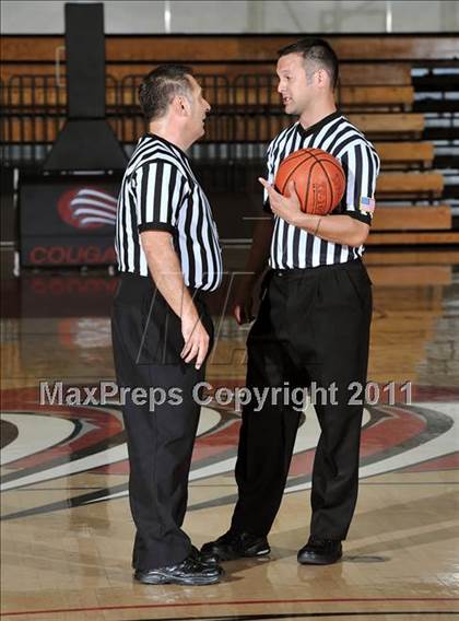 Thumbnail 1 in Baldwin Park vs. Glendora (APU Shootout) photogallery.