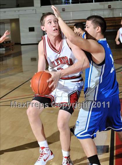 Thumbnail 3 in Baldwin Park vs. Glendora (APU Shootout) photogallery.