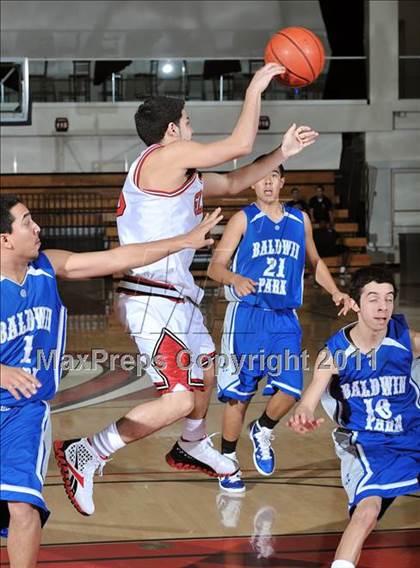 Thumbnail 2 in Baldwin Park vs. Glendora (APU Shootout) photogallery.