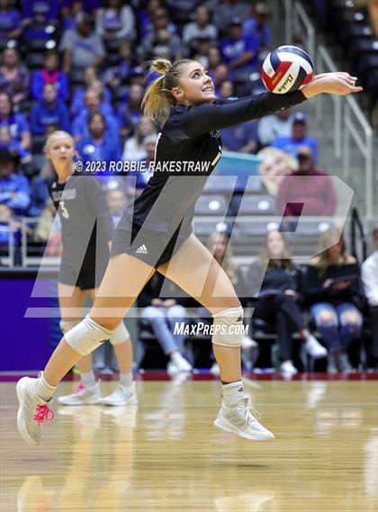 Thumbnail 2 in Windthorst vs. Crawford (UIL 2A Volleyball Semifinal) photogallery.