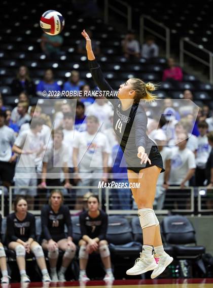 Thumbnail 2 in Windthorst vs. Crawford (UIL 2A Volleyball Semifinal) photogallery.