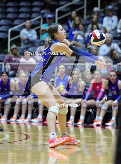 Thumbnail 2 in Windthorst vs. Crawford (UIL 2A Volleyball Semifinal) photogallery.