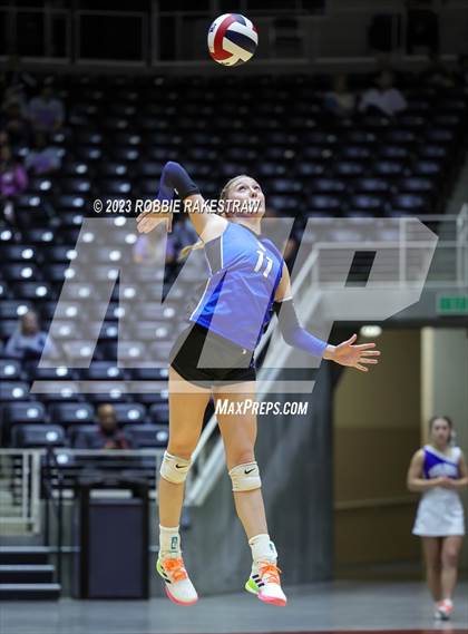 Thumbnail 2 in Windthorst vs. Crawford (UIL 2A Volleyball Semifinal) photogallery.