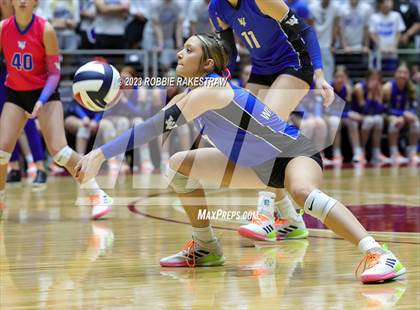 Thumbnail 2 in Windthorst vs. Crawford (UIL 2A Volleyball Semifinal) photogallery.