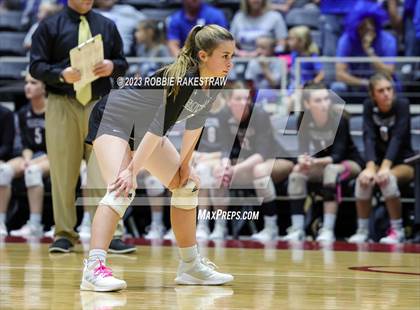 Thumbnail 1 in Windthorst vs. Crawford (UIL 2A Volleyball Semifinal) photogallery.