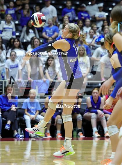Thumbnail 2 in Windthorst vs. Crawford (UIL 2A Volleyball Semifinal) photogallery.
