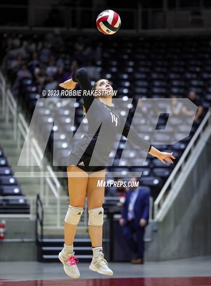 Thumbnail 2 in Windthorst vs. Crawford (UIL 2A Volleyball Semifinal) photogallery.
