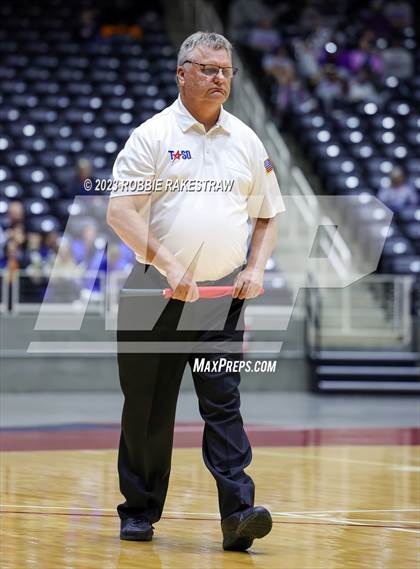Thumbnail 2 in Windthorst vs. Crawford (UIL 2A Volleyball Semifinal) photogallery.