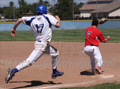 Thumbnail 2 in Lindhurst @ Capital Christian photogallery.