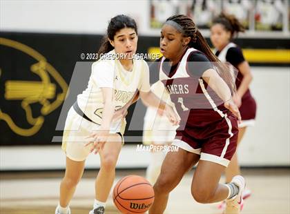 Thumbnail 1 in Lewisville vs Fossil Ridge photogallery.