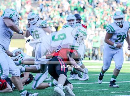 Thumbnail 2 in Smithville vs. Hannibal - MSHSAA Class 4 Show-Me Bowl photogallery.