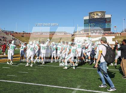 Thumbnail 3 in Smithville vs. Hannibal - MSHSAA Class 4 Show-Me Bowl photogallery.