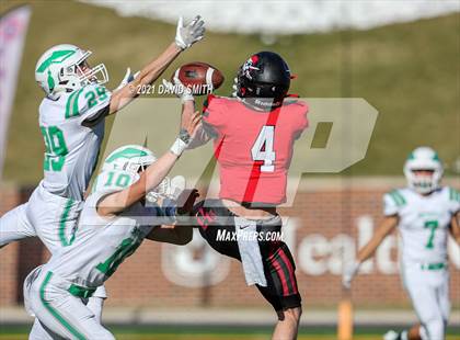 Thumbnail 1 in Smithville vs. Hannibal - MSHSAA Class 4 Show-Me Bowl photogallery.
