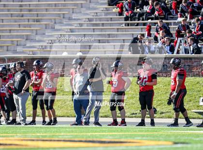 Thumbnail 3 in Smithville vs. Hannibal - MSHSAA Class 4 Show-Me Bowl photogallery.