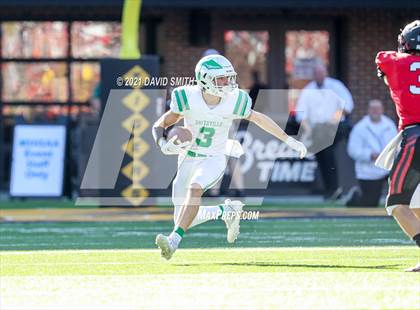 Thumbnail 3 in Smithville vs. Hannibal - MSHSAA Class 4 Show-Me Bowl photogallery.