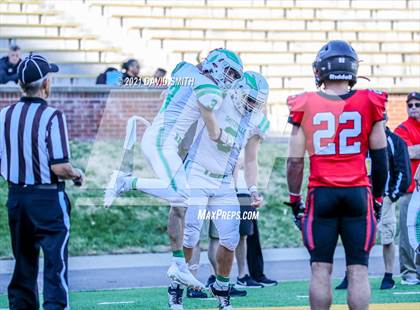 Thumbnail 2 in Smithville vs. Hannibal - MSHSAA Class 4 Show-Me Bowl photogallery.