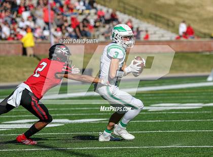 Thumbnail 3 in Smithville vs. Hannibal - MSHSAA Class 4 Show-Me Bowl photogallery.
