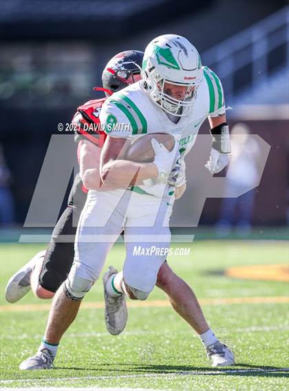 Thumbnail 2 in Smithville vs. Hannibal - MSHSAA Class 4 Show-Me Bowl photogallery.