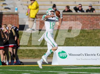 Thumbnail 3 in Smithville vs. Hannibal - MSHSAA Class 4 Show-Me Bowl photogallery.