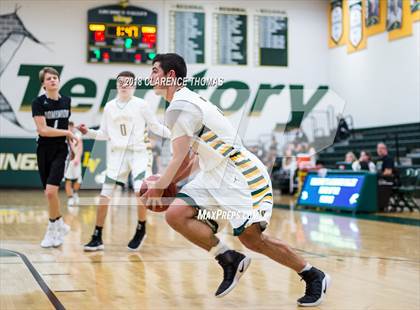 Thumbnail 3 in Dominion @ Loudoun Valley photogallery.