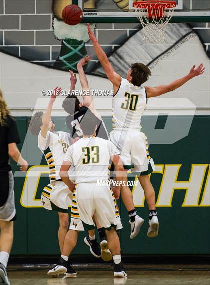 Thumbnail 2 in Dominion @ Loudoun Valley photogallery.