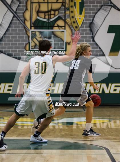 Thumbnail 1 in Dominion @ Loudoun Valley photogallery.