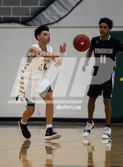 Thumbnail 1 in Dominion @ Loudoun Valley photogallery.
