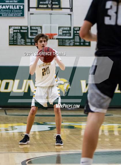Thumbnail 3 in Dominion @ Loudoun Valley photogallery.