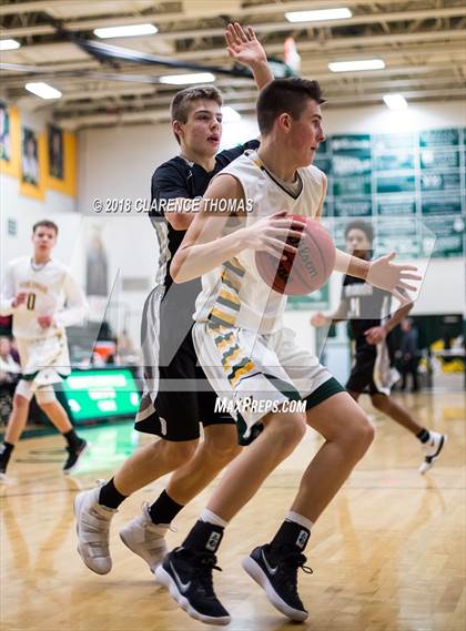 Thumbnail 3 in Dominion @ Loudoun Valley photogallery.