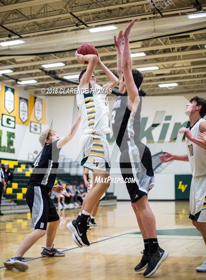 Thumbnail 2 in Dominion @ Loudoun Valley photogallery.